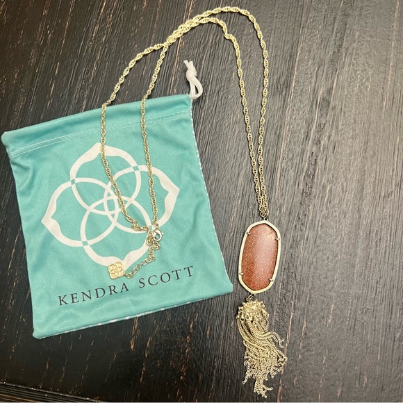 Kendra Scott Rayne Goldstone Pendant Tassel Necklace in Gold Tone - Picture 3 of 9